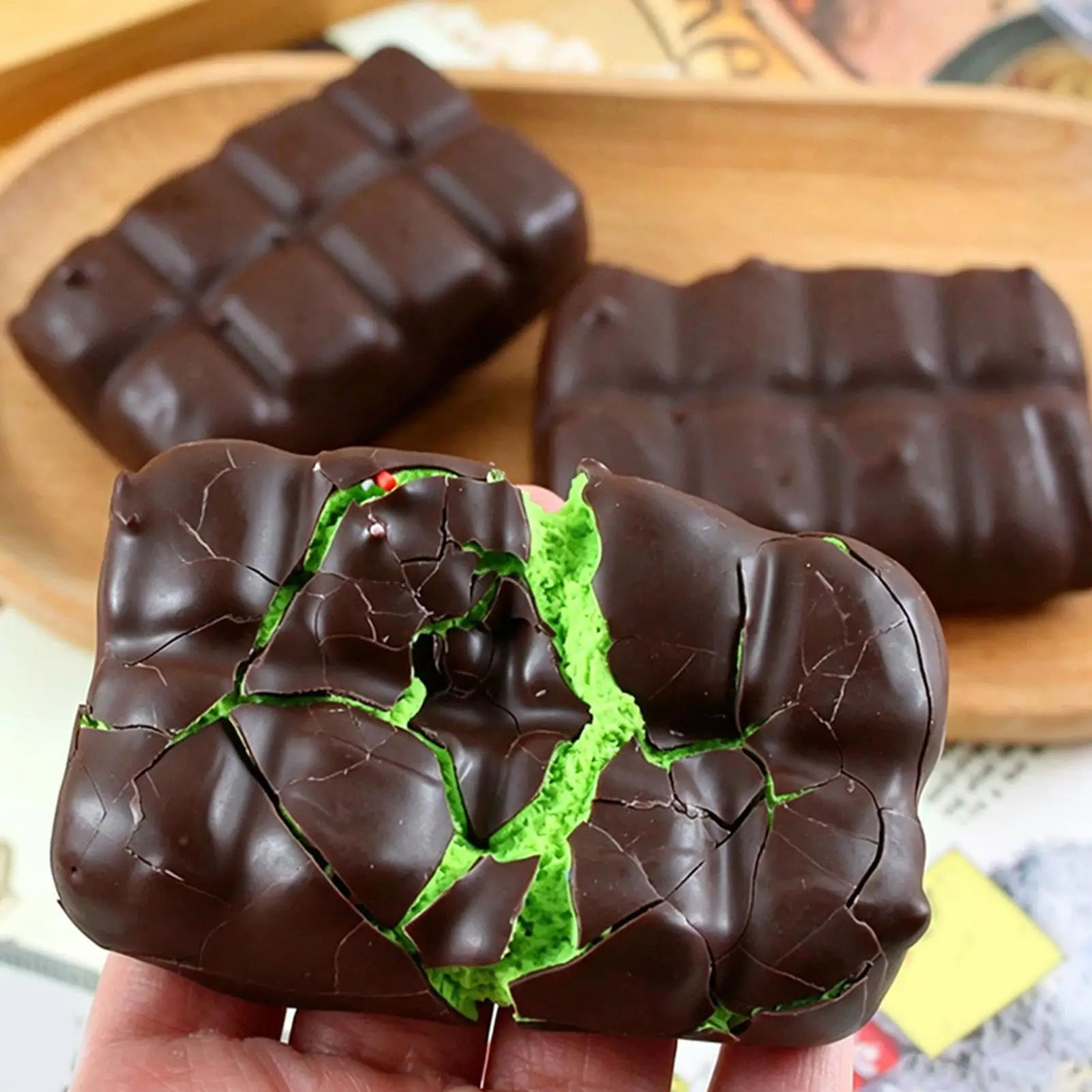 Chocolate Squeeze Toy Crispy Chocolate Wax Cracking Stress Ball Soft Realistic Food Squeeze Fidget Toy For Teens Adults Home view 5